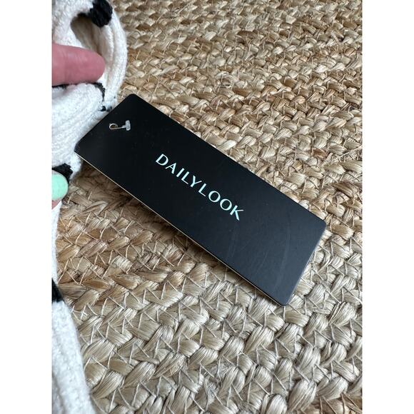 WEEKEND Women's Half Zip Striped Sweater Size 1X In Ivory Black Stripe - Picture 8 of 11